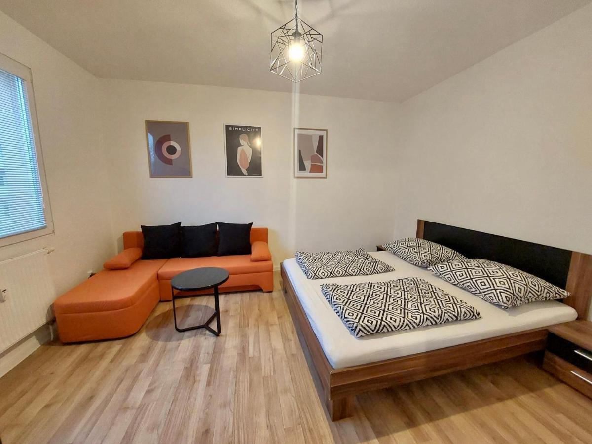 Utulny Apartman V Centre Bb 반스카비스트리카 외부 사진